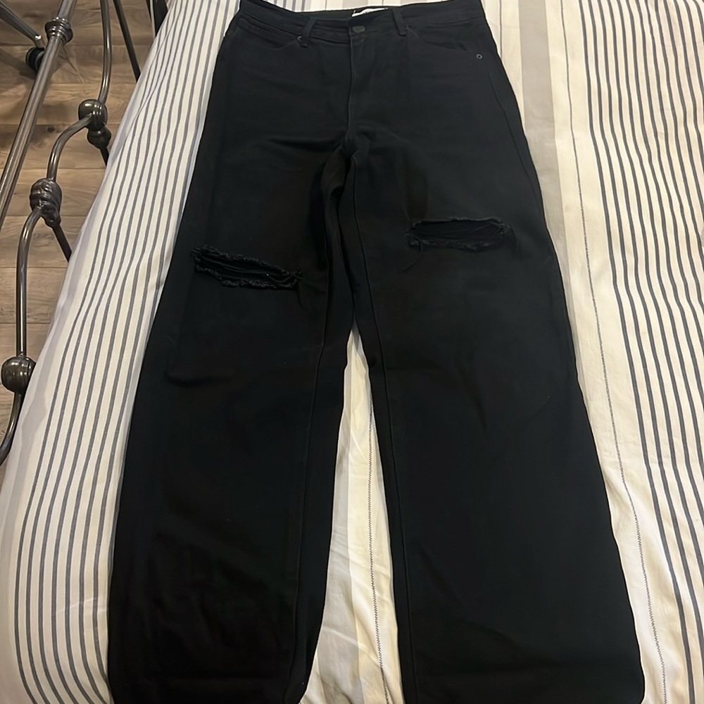 Tilly’s Ripped RSQ Baggy Jean